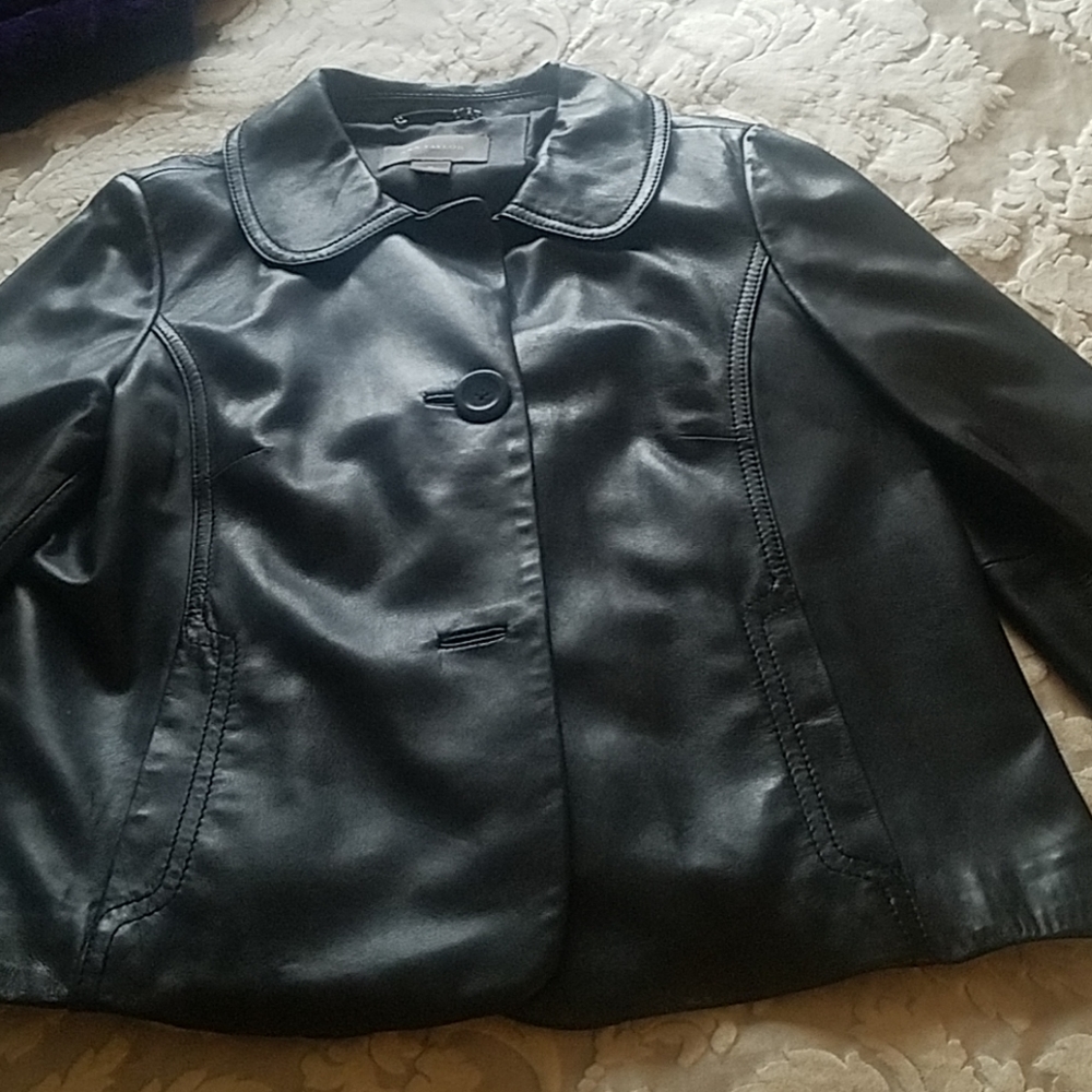 Ann Taylor black leather jacket size M